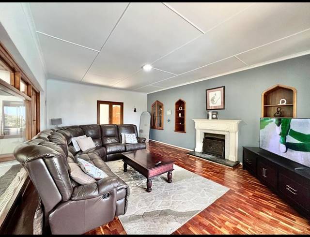 5 BEDROOM HOUSE FOR SALE IN ATHLONE